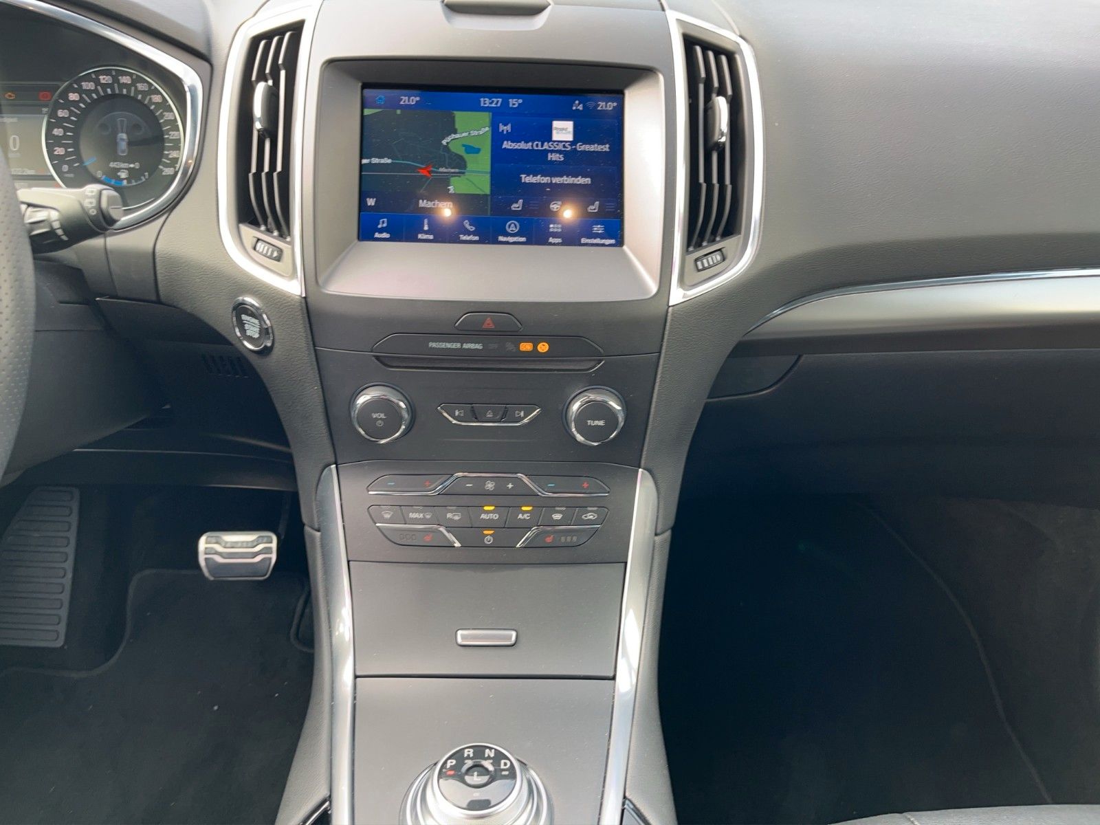 Fahrzeugabbildung Ford S-Max S-MAX Hybrid ST-Line