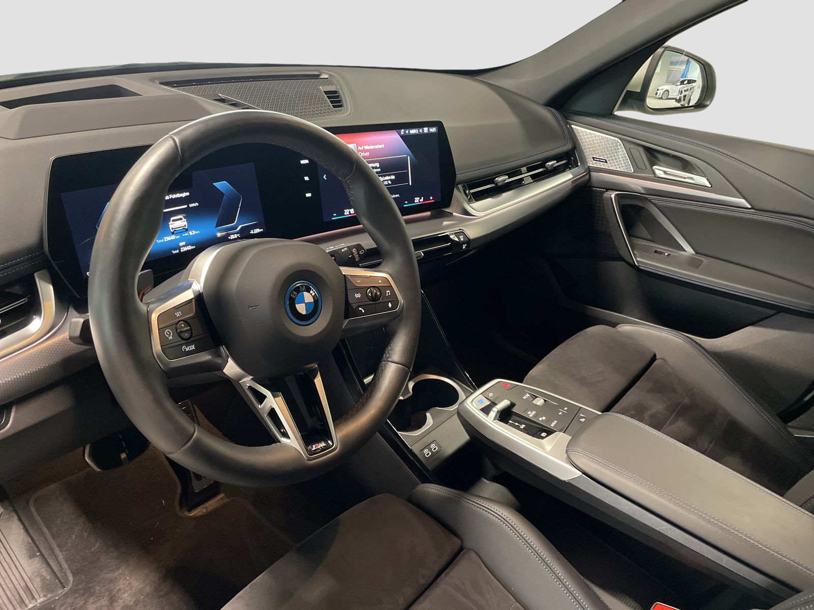 BMW iX1 - Bild 11