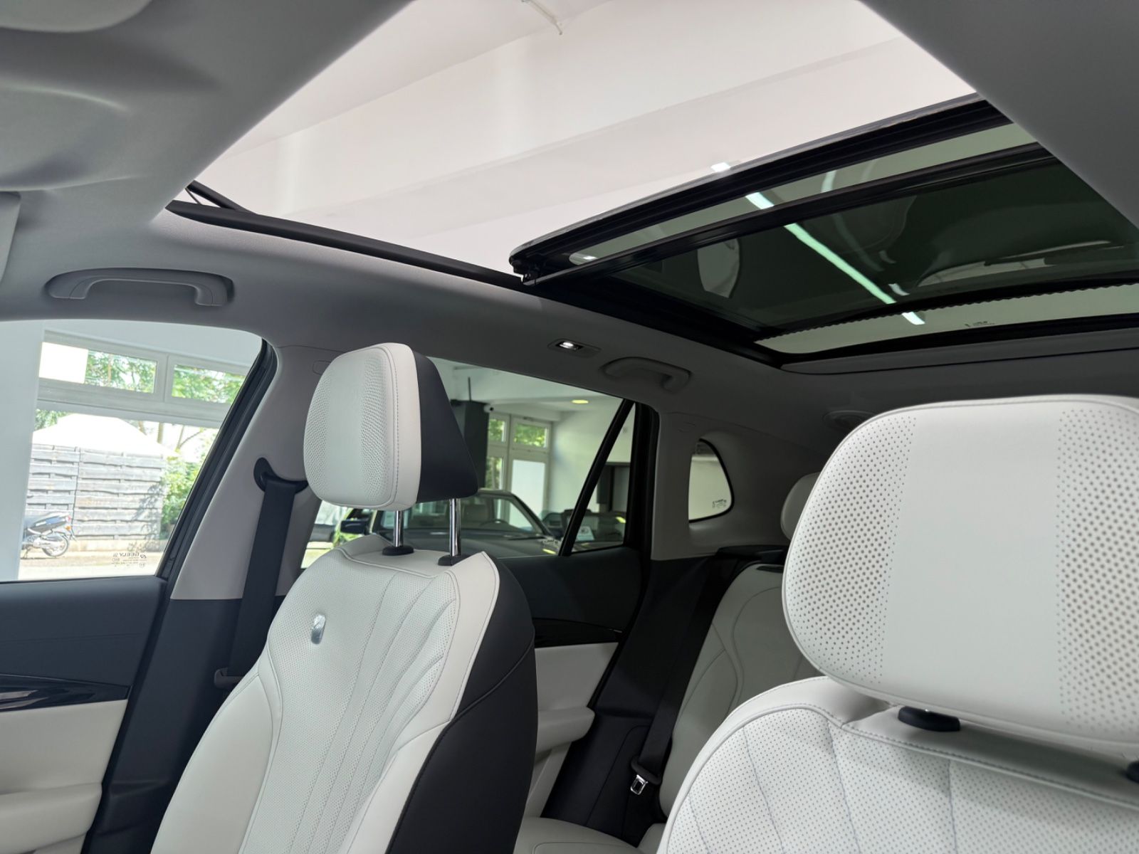 Geely E5 - Bild 33