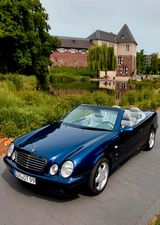 Mercedes-Benz CLK 200 Sport - Mercedes-Benz CLK 200: Sport