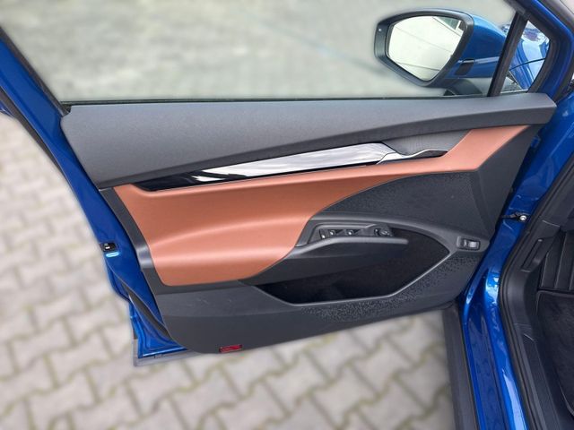 Enyaq iV 80 ecoSuite MATRIXLED+AHK+HUD+PANO+NAVI