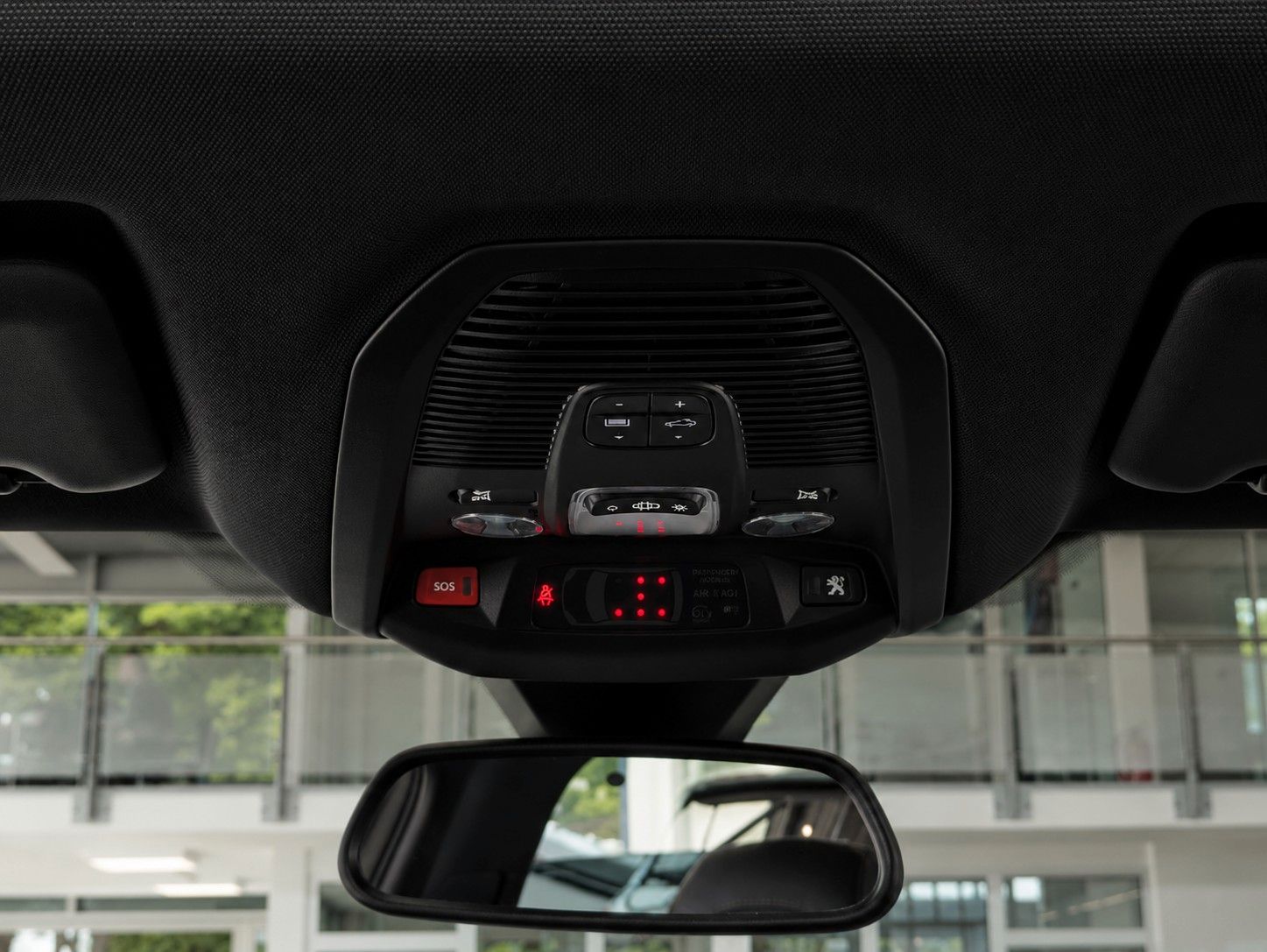 Fahrzeugabbildung Peugeot 5008 GT-LINE LEDER NAVI PANORAMA LED AHK 7-SITZE