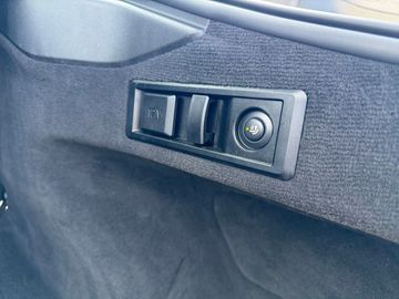 BMW M440i xDrive Sportpaket HK HiFi DAB Standhzg.