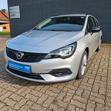 Opel Astra Elegance Automatik LED-Schein Navi AHK Kam - Opel Astra Elegance mit Diesel-Antrieb