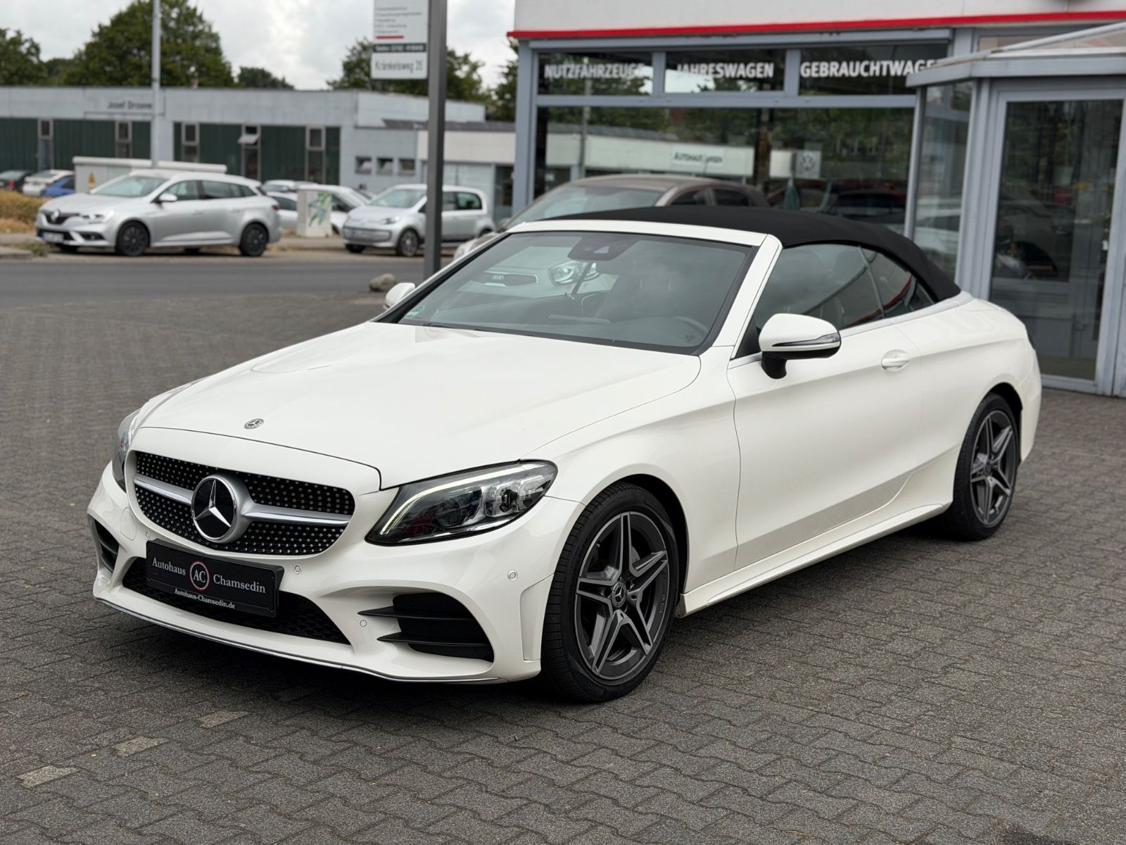 Mercedes-Benz C 220d Cabrio AMG-Line imagem 2