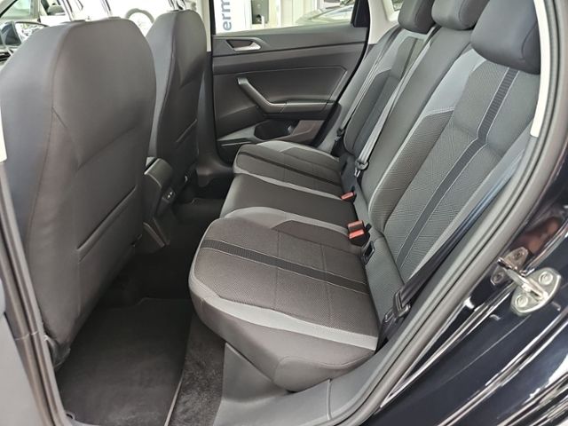 Fahrzeugabbildung Volkswagen Polo Style 1.0 TSI IQ.LIGHT NAVI KLIMA PDC SHZG