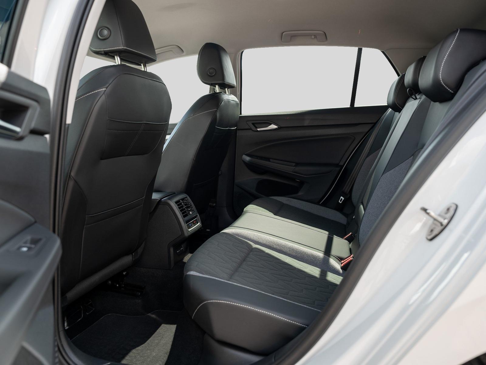 Volkswagen Golf Life 1.5 l eTSI DSG IQLight LM, миниатюра 8