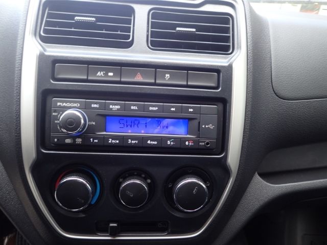 Fahrzeugabbildung Piaggio Porter NP6 Singlewheel CNG Kastenaufbau 3,07m Ra