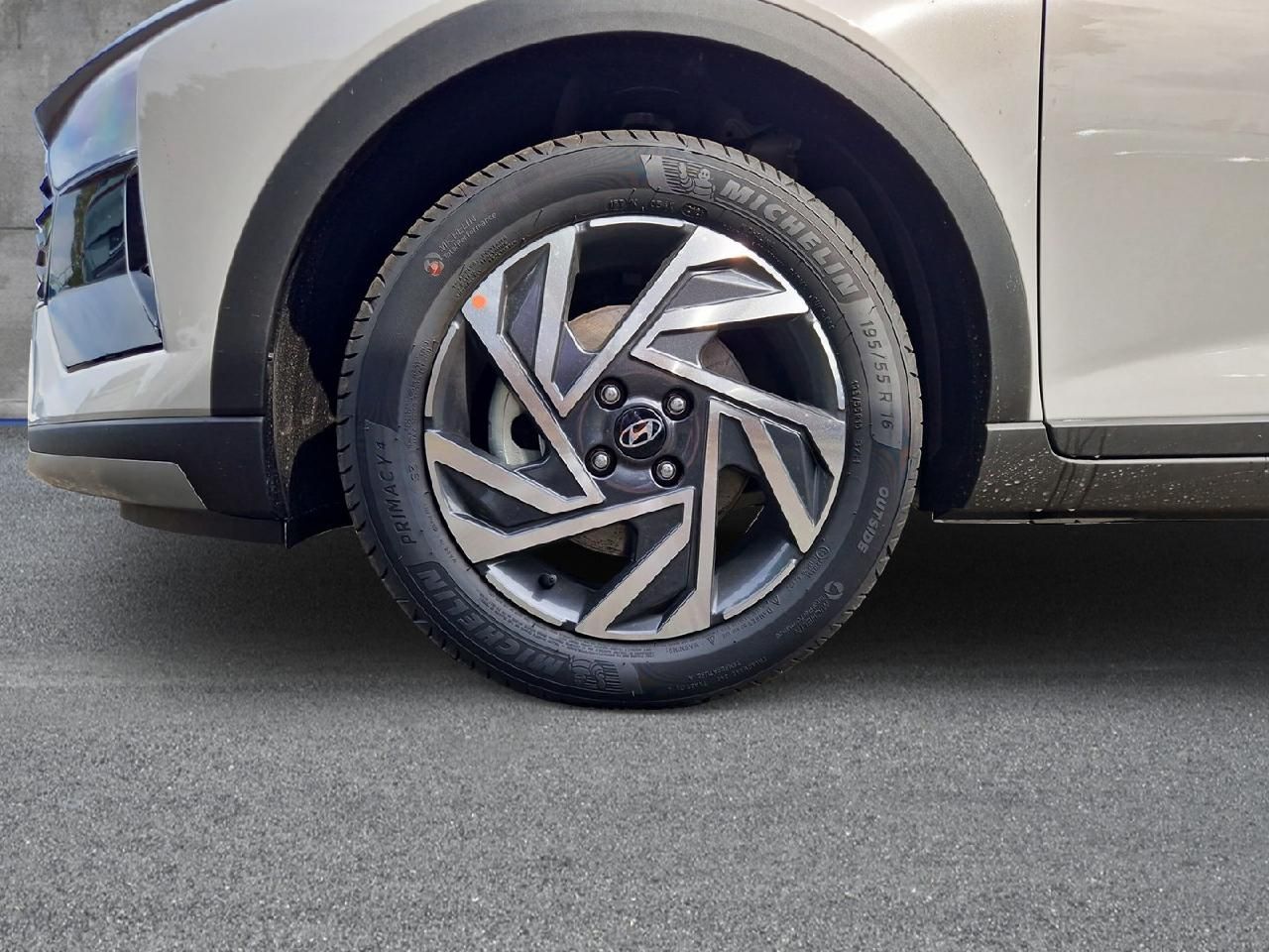 Fahrzeugabbildung Hyundai Bayon 2WD Trend