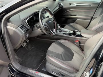 Ford Mondeo - 11