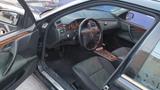 Mercedes-Benz E 240 T AVANTGARDE AUTOMATIK SHZ PDC AHK Klima - gebrauchte Mercedes-Benz E 240 aus dem Jahr 2000