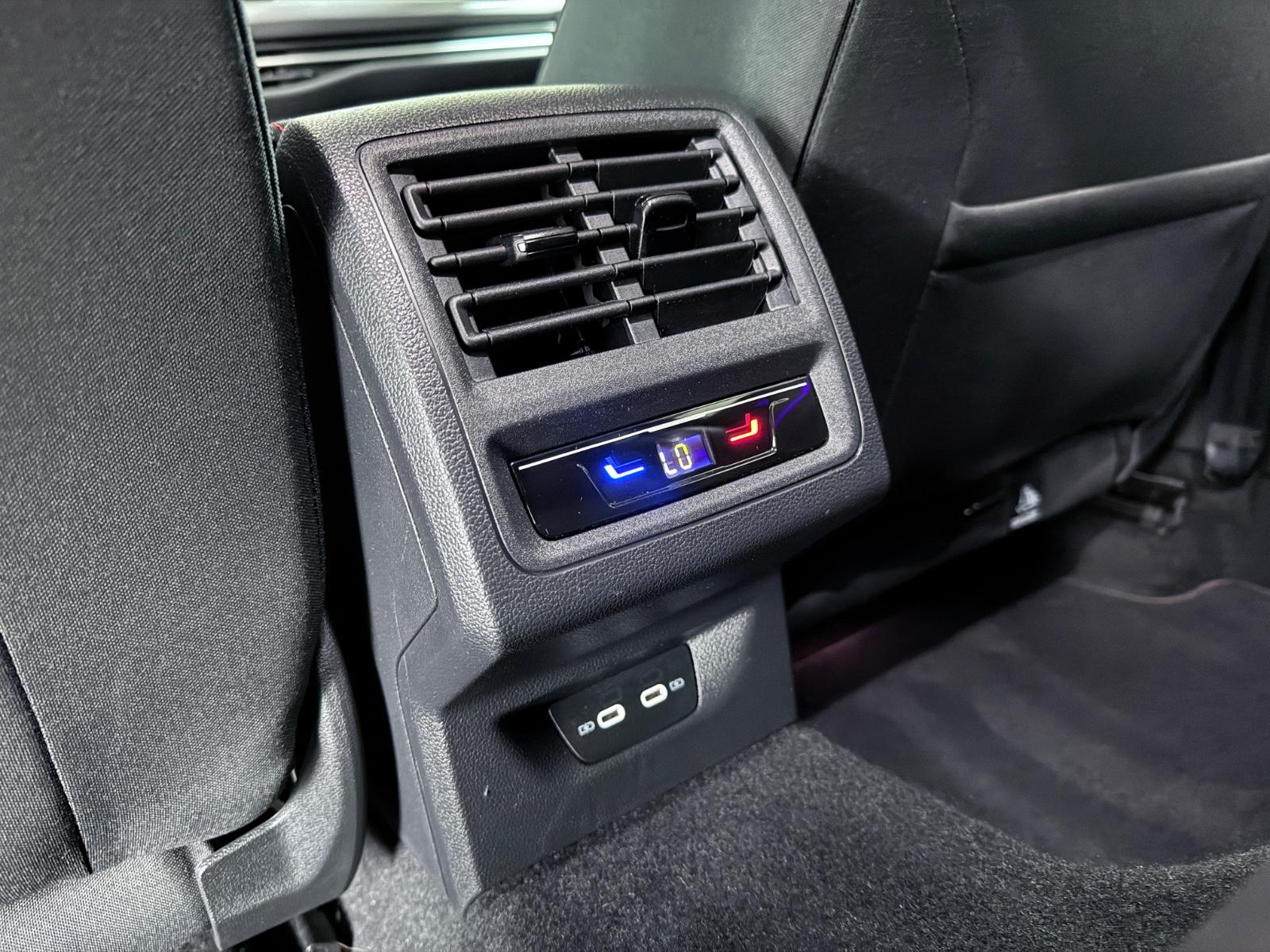 Volkswagen Golf VIII Lim. GTI DSG*ACC*LED*KAMERA, миниатюра 15