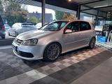 Volkswagen Golf V R32 Xenon Navi Leder Tempomat PDC APP - gebrauchte VW Golf aus dem Jahr 2005
