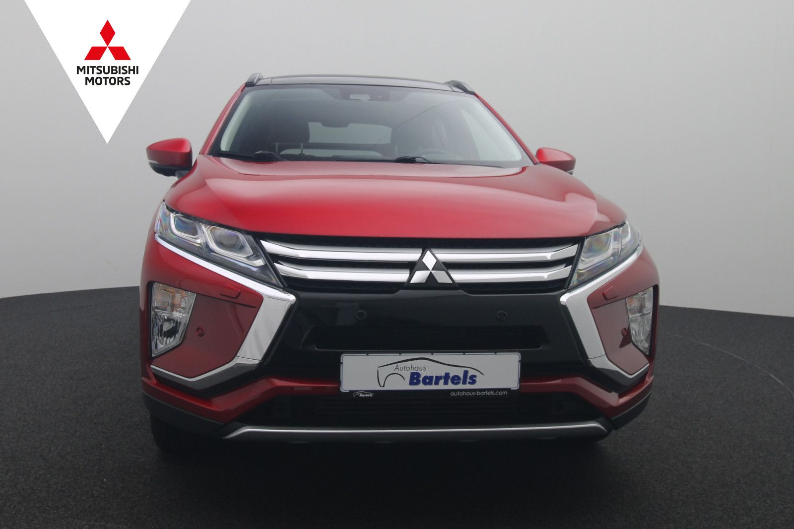 Fahrzeugabbildung Mitsubishi Eclipse Cross 1.5 Top 4WD ACC LED PANO HUD