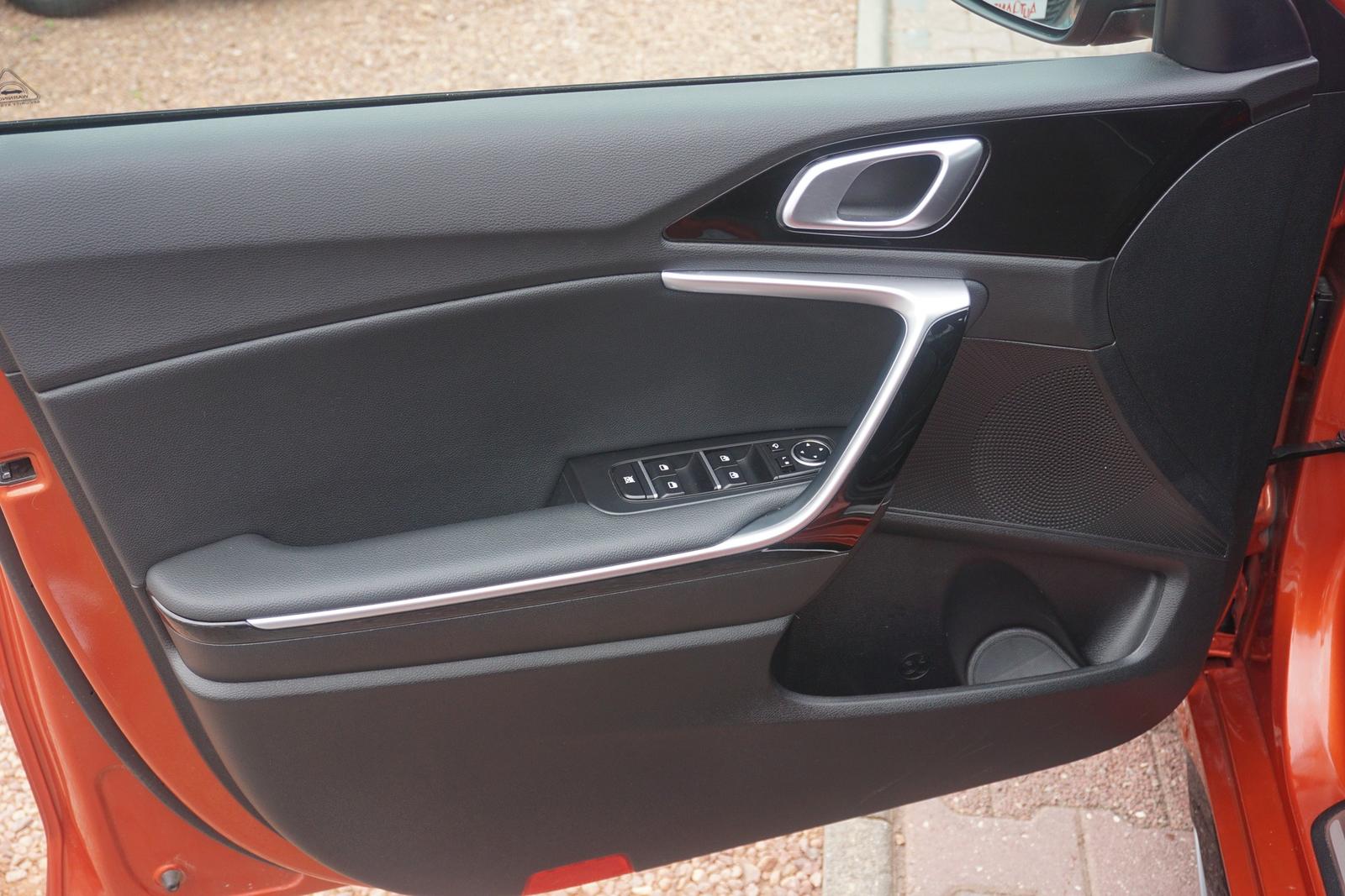 Kia ProCeed GT-Line 1.5 T-GDI Aut. LED ACC Navi AHK