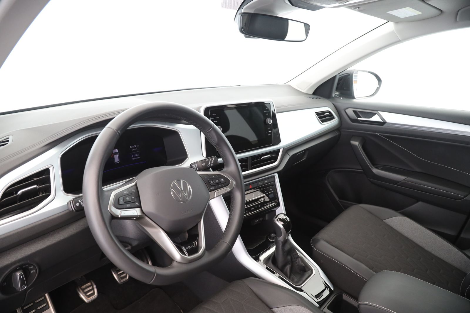 Volkswagen T-Roc - Bild 11