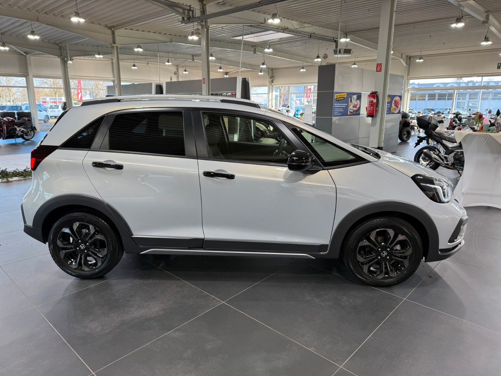 Honda Jazz 1.5 i-MMD Hybrid Crosstar Advance