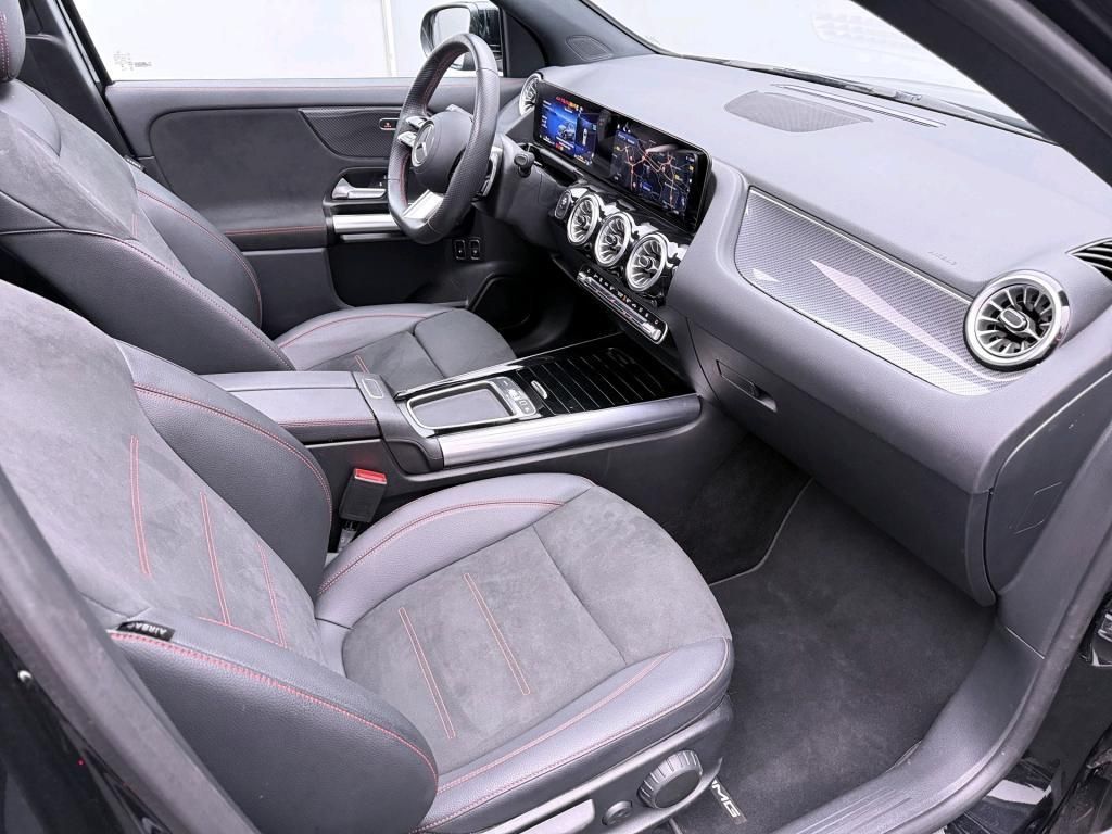 Mercedes-Benz GLA 250 e Business Solution AMG | AHK Wegklapbaa imagem 2