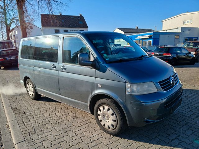 Volkswagen T5 Caravelle