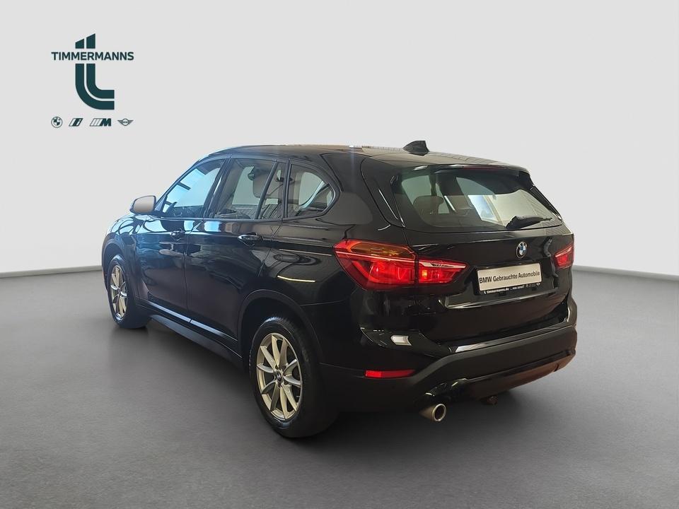 BMW X1 sDrive18i Advantage Navi DSG Bluetooth PDC