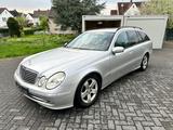 Mercedes-Benz E 350 4MATIC T AVANTGARDE Avantgarde - Mercedes-Benz E 350 in Kassel