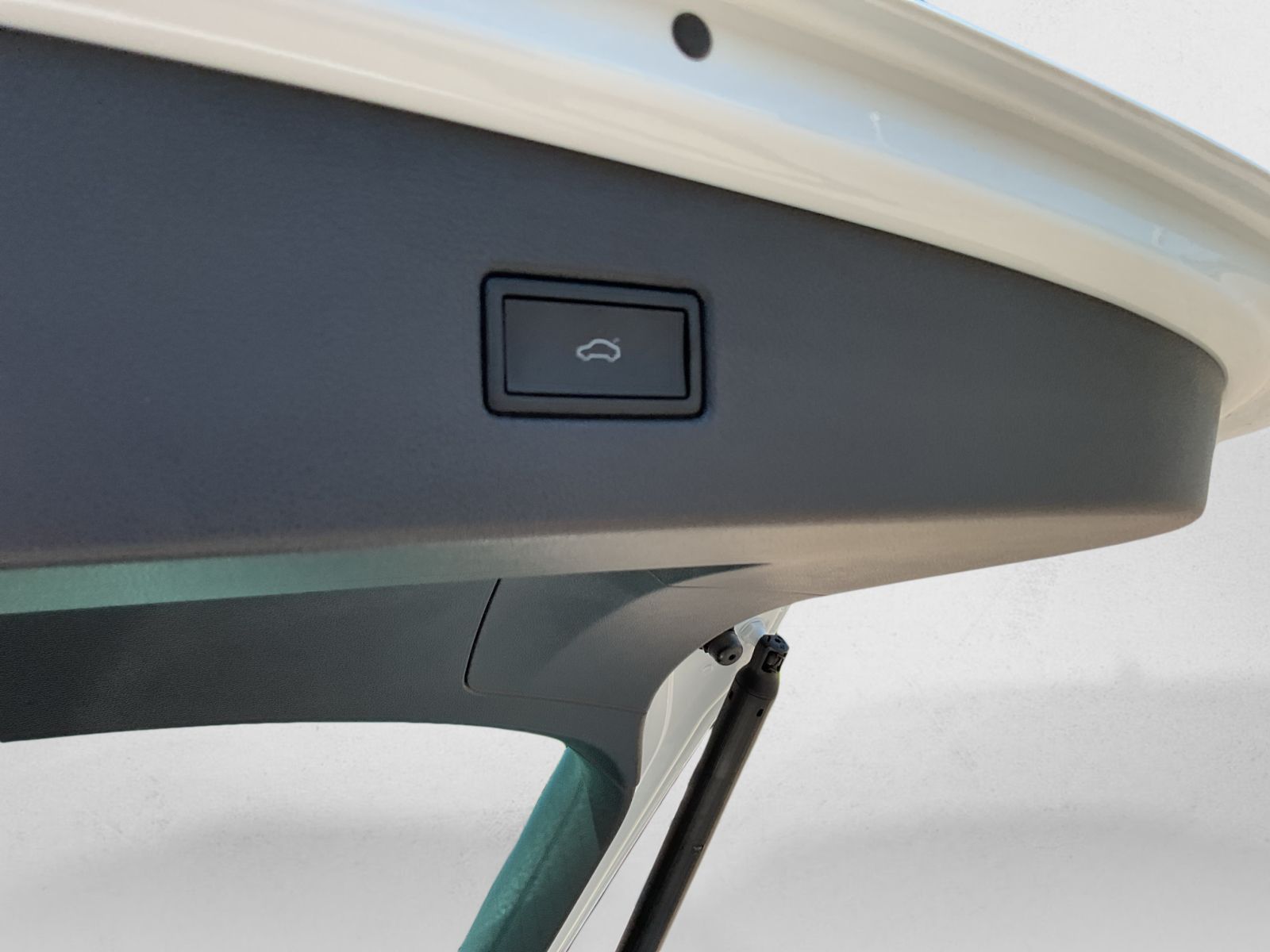 Volkswagen Tiguan - Bild 17