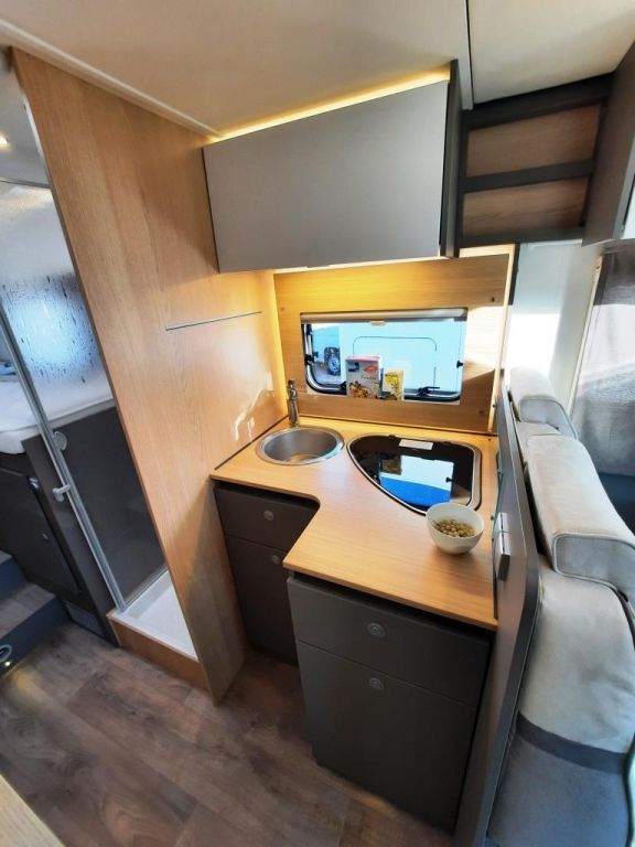 Fahrzeugabbildung LMC Tourer Lift H 730 G Sparen Sie 26.089,- €
