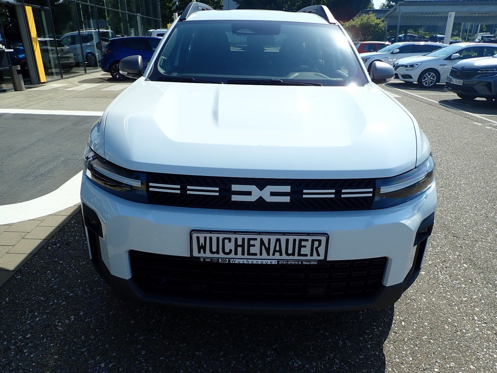 Fahrzeugabbildung Dacia Bigster Expression TCe 140