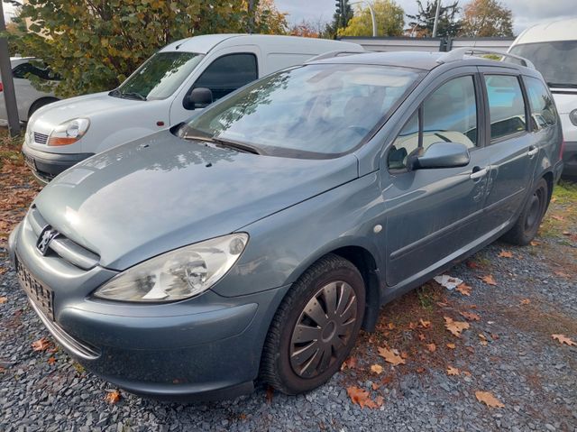 Peugeot 307 SW Premium 2.0 HDi Klima AHK