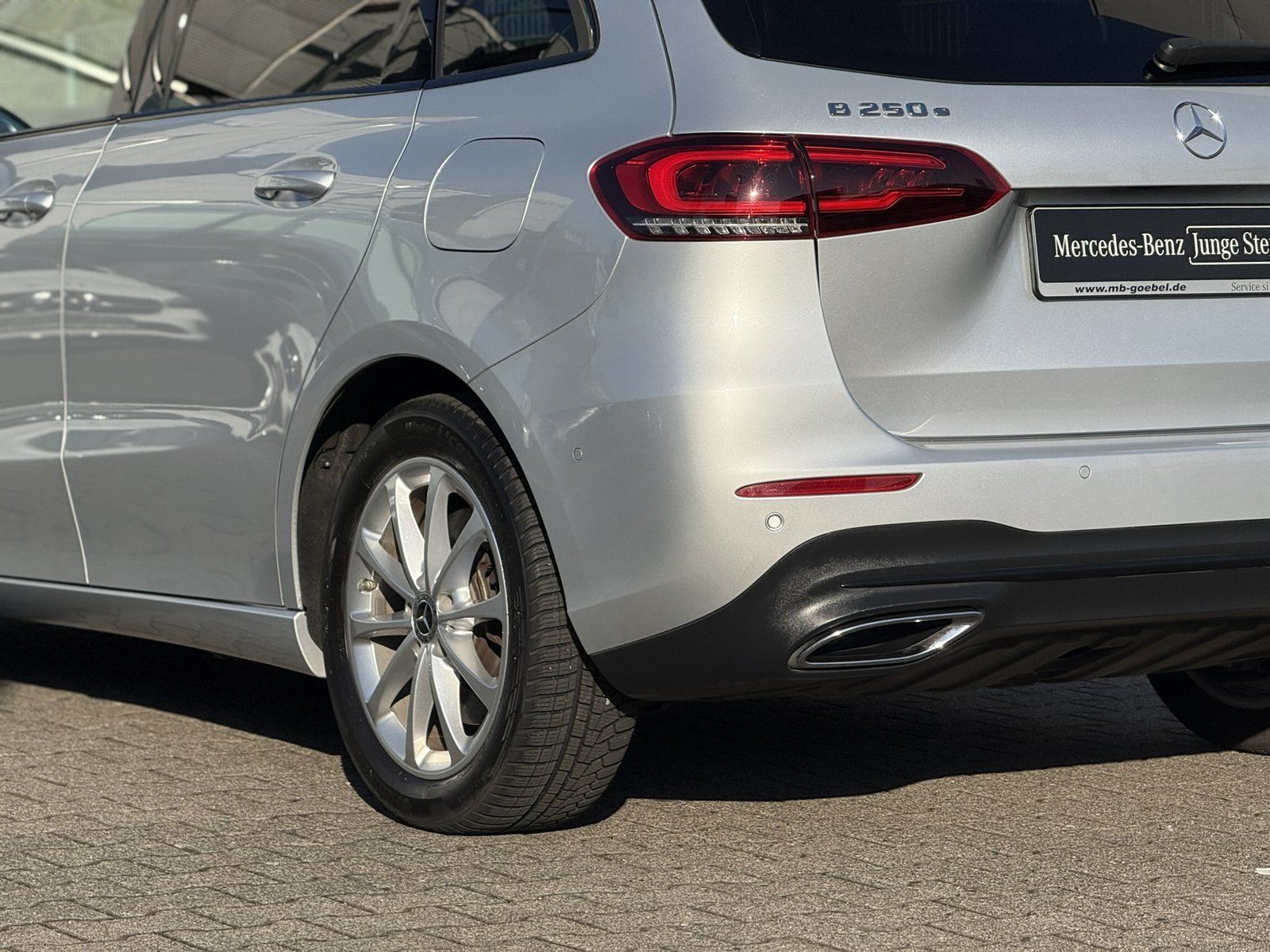 Fahrzeugabbildung Mercedes-Benz B 250 e Progressive*KAMERA*LED*NAVI*SITZHEIZUNG*
