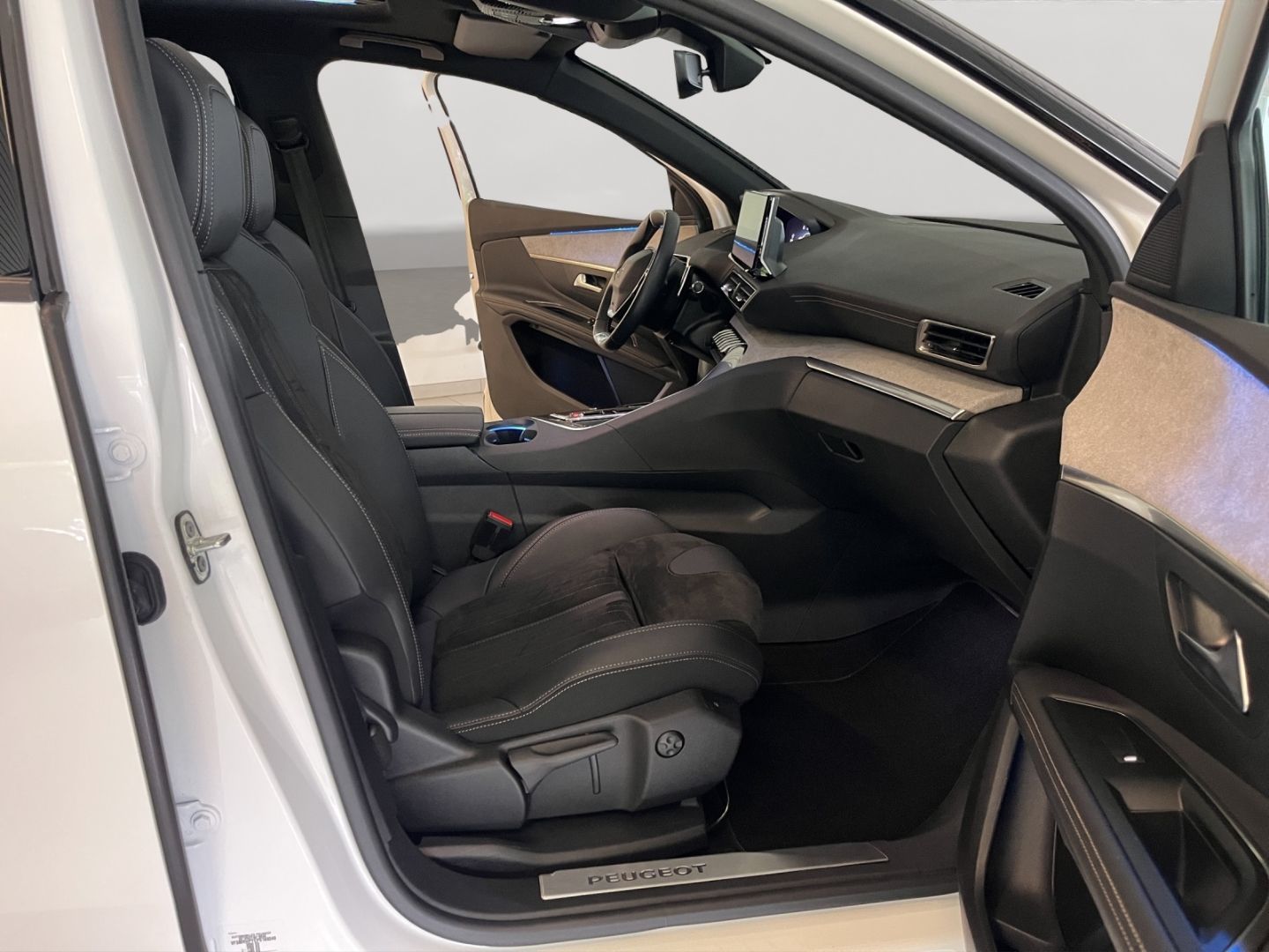 Peugeot 3008 - Bild 9