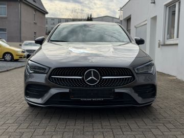 Mercedes CLA 200 Shooting Brake - 3