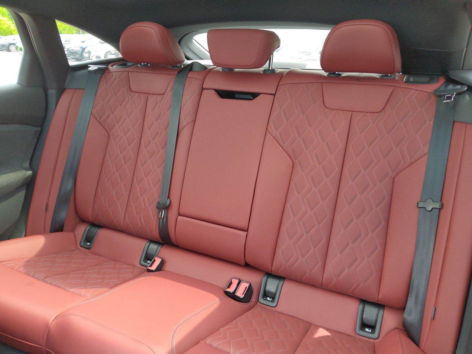 Audi S6 e-tron - Bild 13