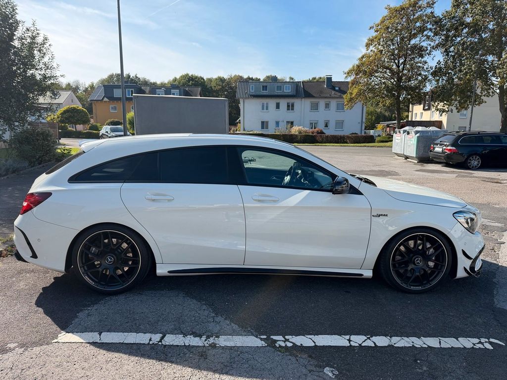 Image of Mercedes-Benz CLA 45 AMG Shooting Brake