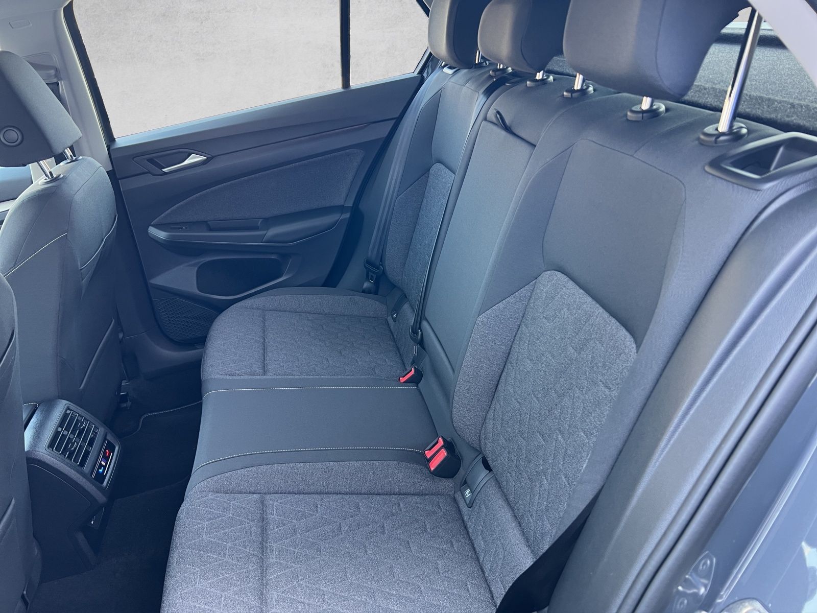 Golf VIII Move 1.0 TSI Navi*ACC*Kamera