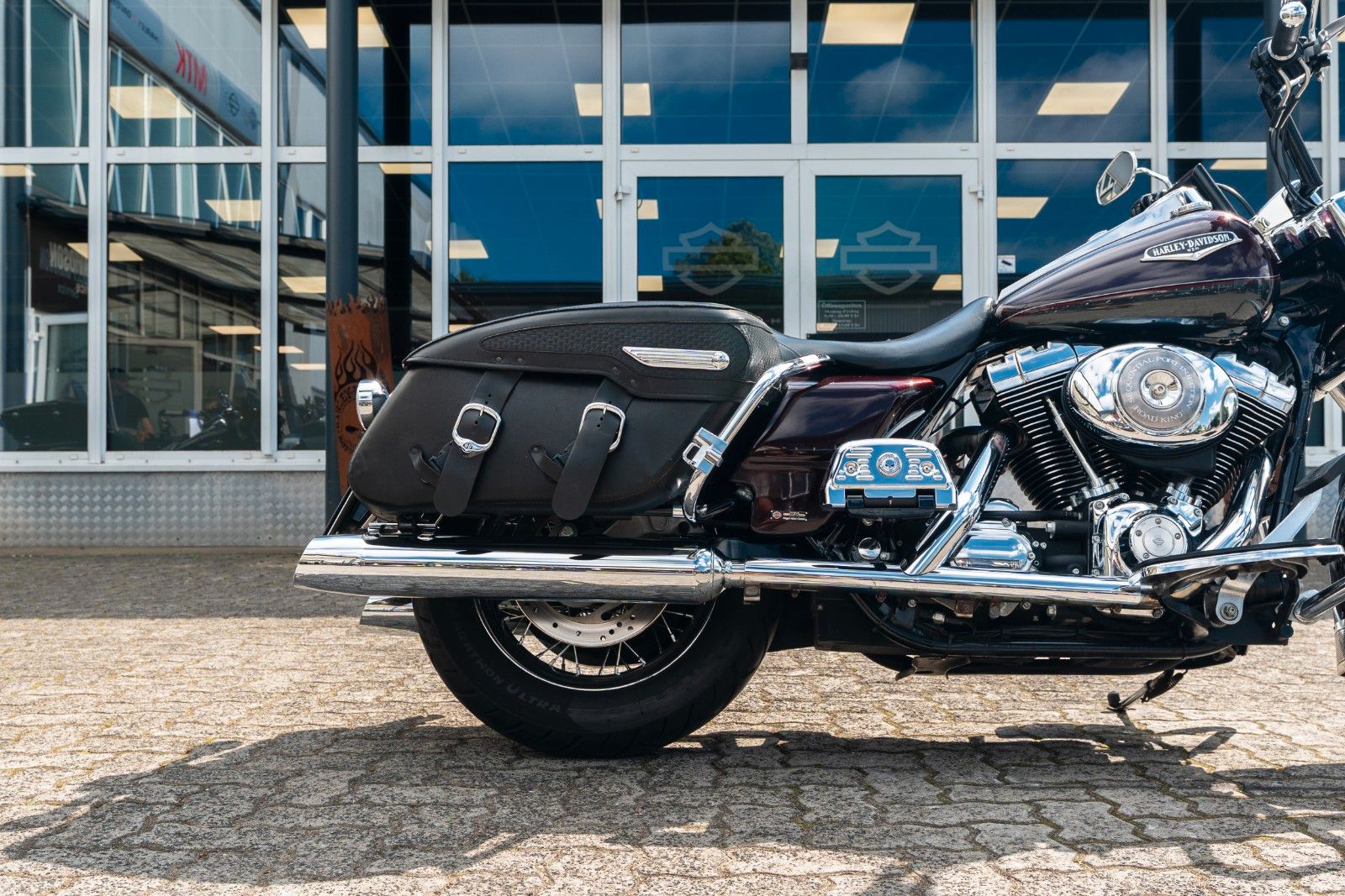 Fahrzeugabbildung Harley-Davidson FLHRC Road King Classic - Ape - Le Pera
