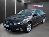 Volkswagen Passat Lim. 1.4 TSI Klimaautomatik Leder SHZ PDC - gebrauchte VW Passat aus dem Jahr 2013