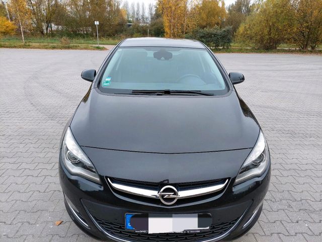 Opel Astra 1.4Turbo Exklusiv (J) 140PS