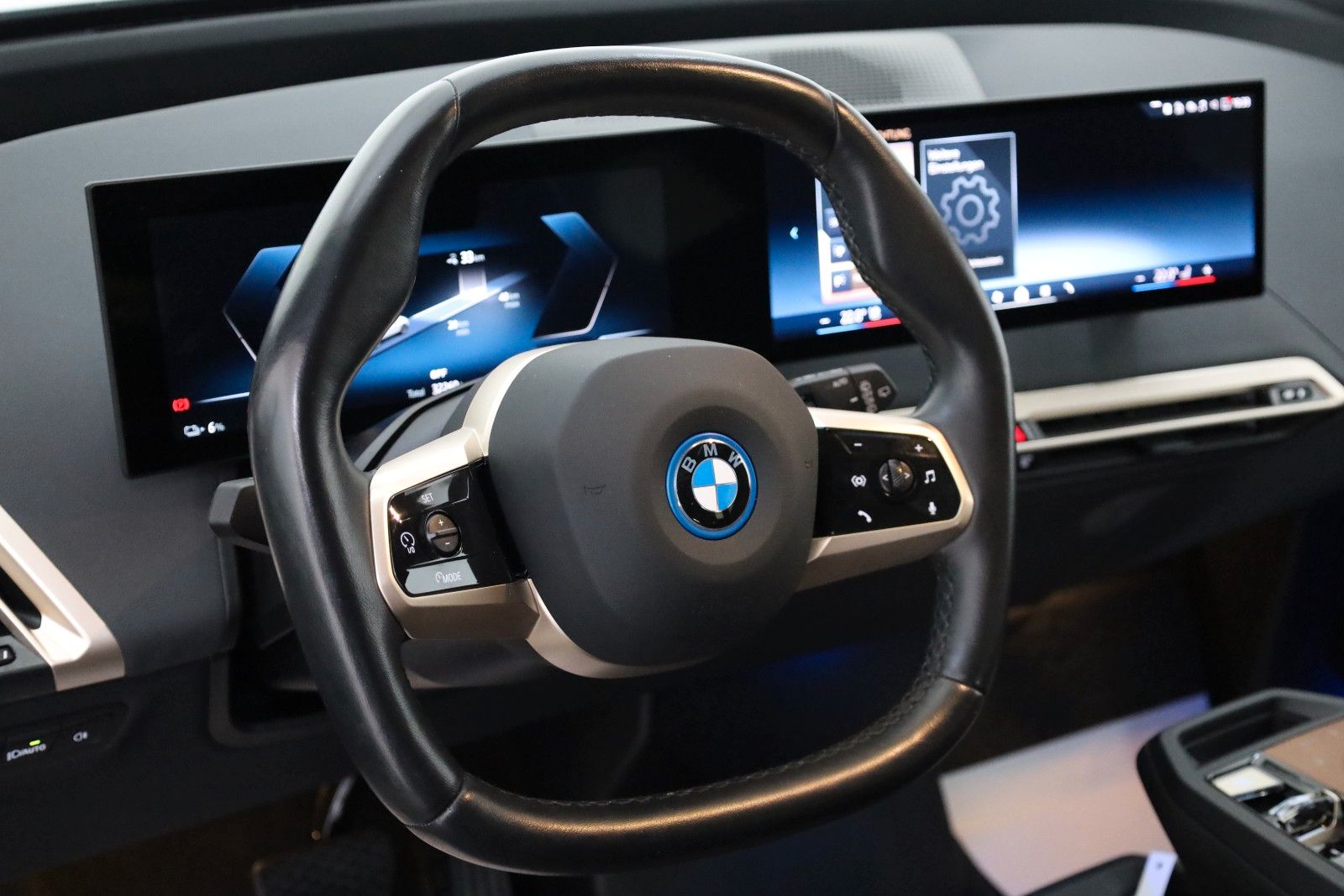 Fahrzeugabbildung BMW iX 50 xDrive,Leder,Navi,Laser,360Kamera,Panorama