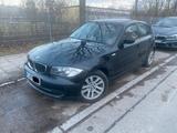 BMW 116 Baureihe 116i*Steuerkette neu*8 x Alufelgen - BMW: Schwarz, Alufelgen