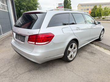 Mercedes E 300 - 4