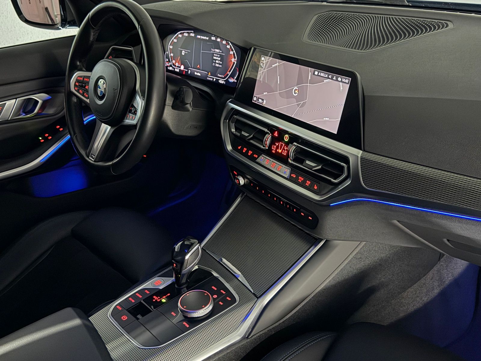 Fahrzeugabbildung BMW M340 d xDrive/LASER/HuD/ACC/AHK/INDIVIDUAL