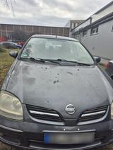 Nissan Almeira Tino - Nissan Almera Tino von privat