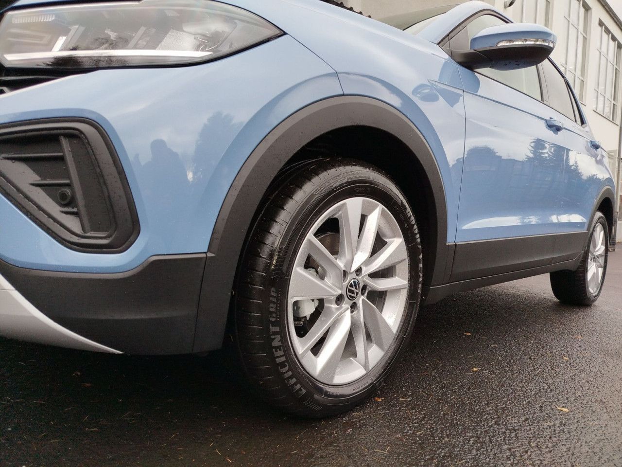 Fahrzeugabbildung Volkswagen T-Cross Life 1.0 TSI 85 kw