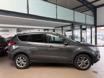 Ford Kuga - 8