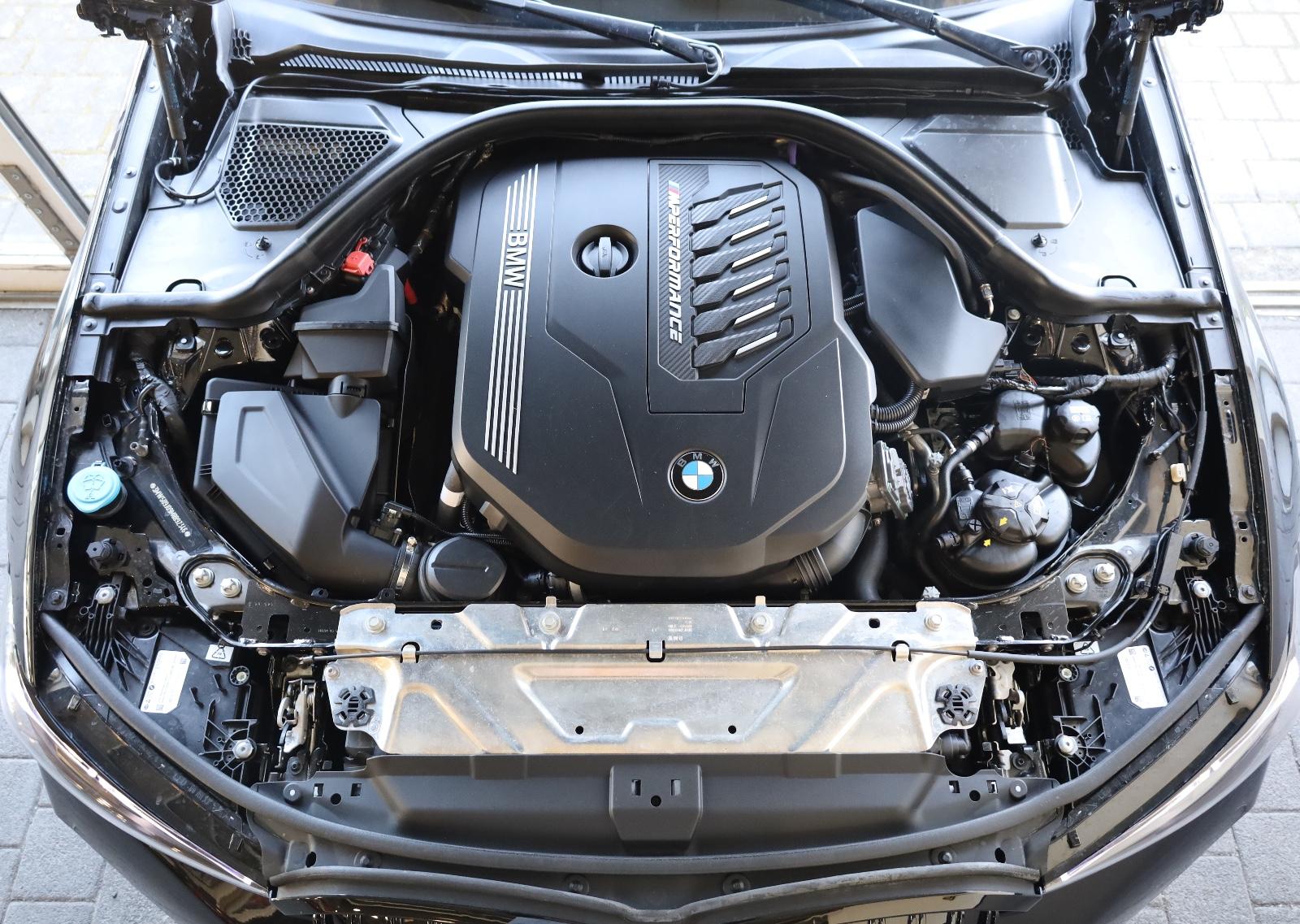 BMW M340i xDrive/M/KAMERA/HUD/SBD/SHZ/LHZ/APPLE/R19