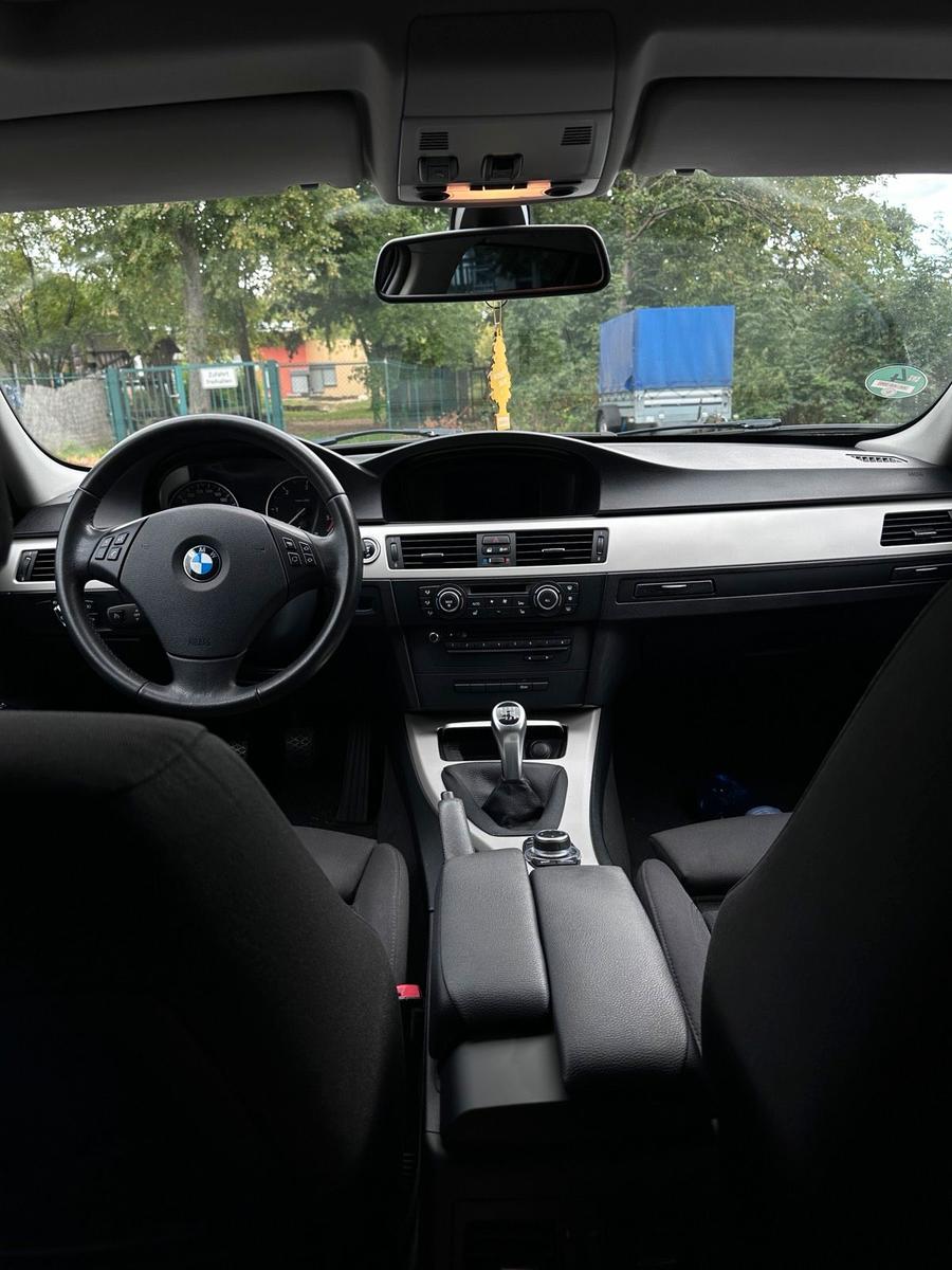 BMW 120 2012 — photo 14