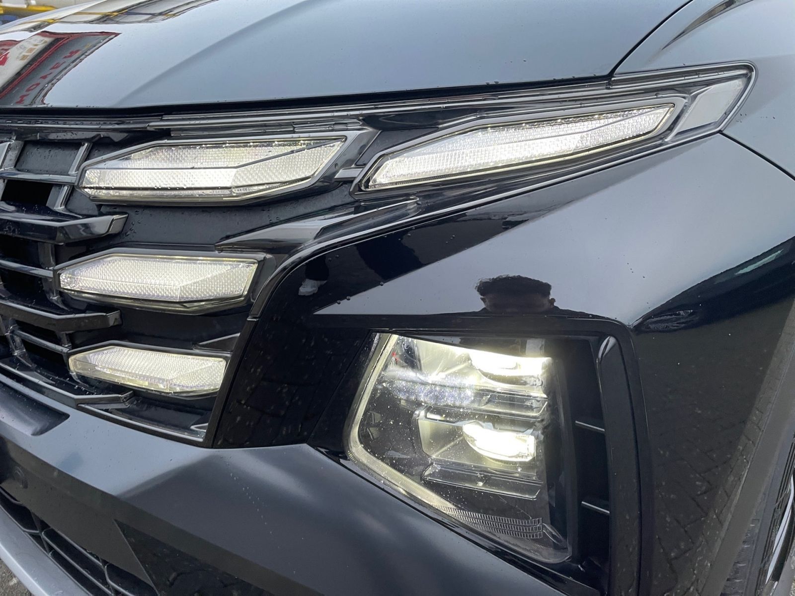 Fahrzeugabbildung Hyundai TUCSON 1.6 T-GDI Trend Hybrid Krell LED Paket