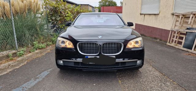 BMW 730 Baureihe 7 730d/HEAD UP/NAVI/EURO5