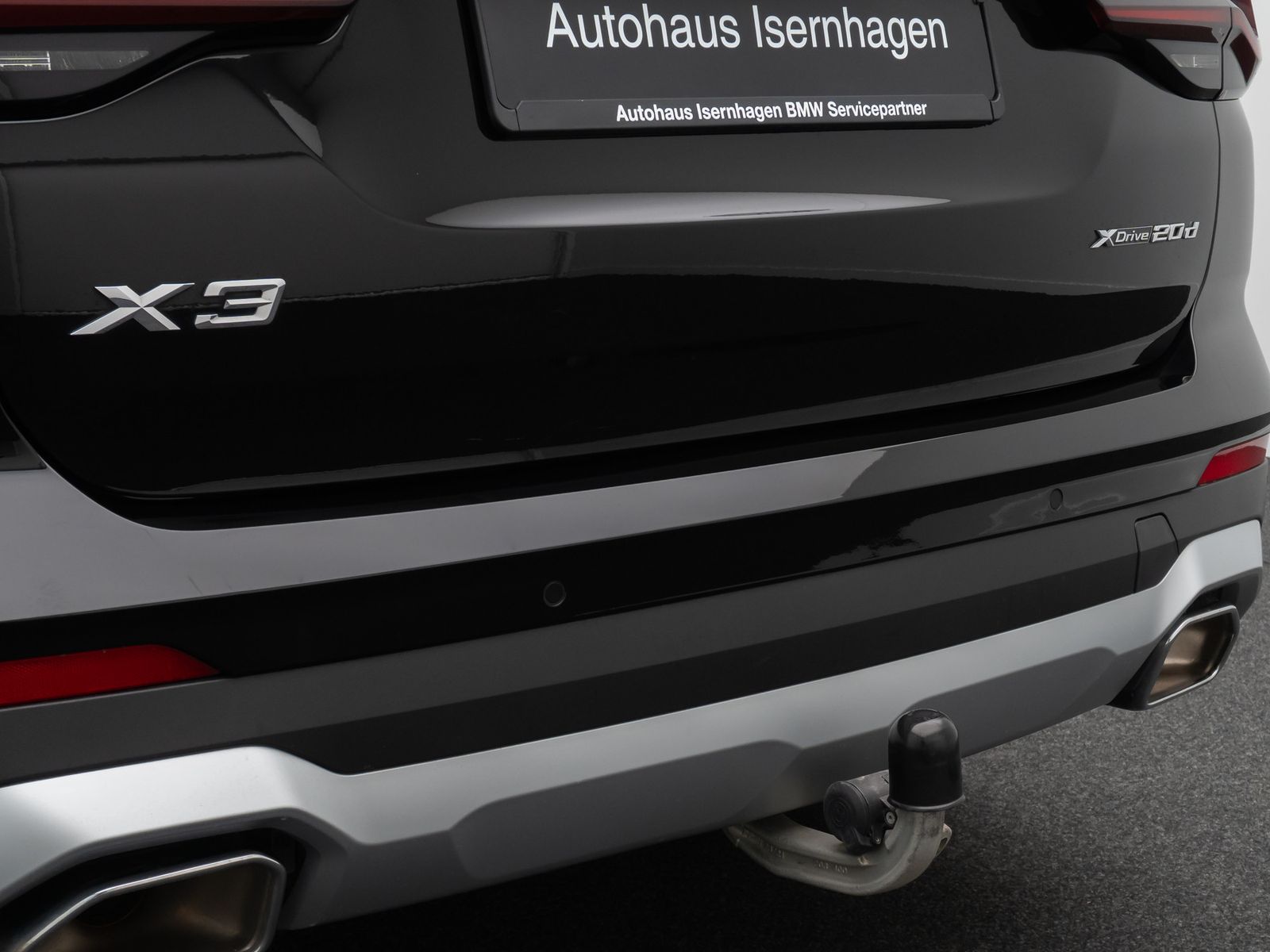 Fahrzeugabbildung BMW X3 xD20d Komfort Kamera HUD DAB Sport HiFi AHK